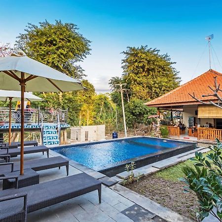 Ss Pangket Bungalow Sakti Exterior photo